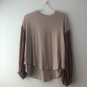 Long Sleeve Sweater/Blouse.